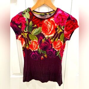 Ted Baker Tee Top size 0 bright floral print roses